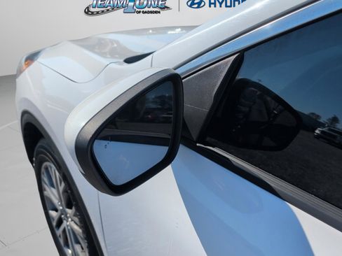 Used 2022 Ford Escape SEL image 39