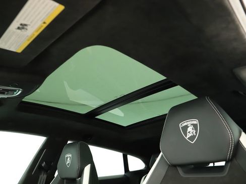 Used 2024 Lamborghini Urus S AWD/4WD image 26