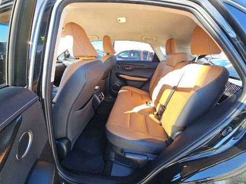 Used 2018 Lexus NX 300 FWD image 16