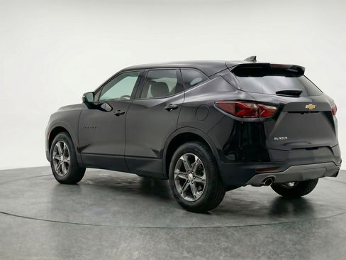 Used 2025 Chevrolet Blazer LT FWD image 6