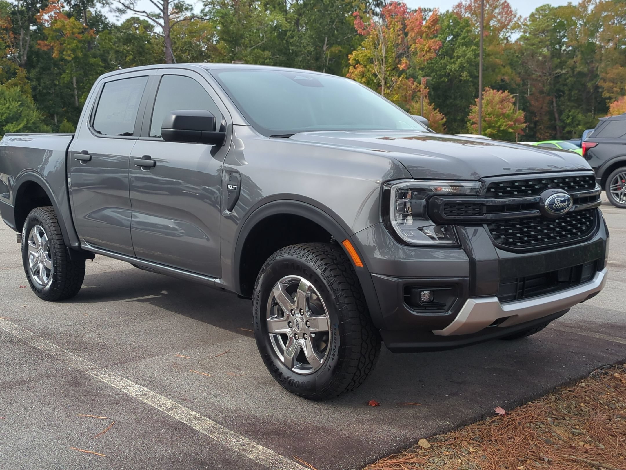 New 2026 Ford Ranger XLT w/ Equipment Group 301A High AWD/4WD image 2