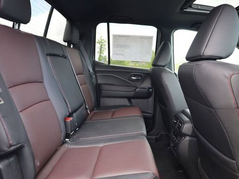 New 2026 Honda Ridgeline Black Edition image 32