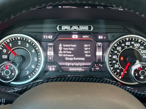 Used 2022 RAM 1500 Laramie image 24