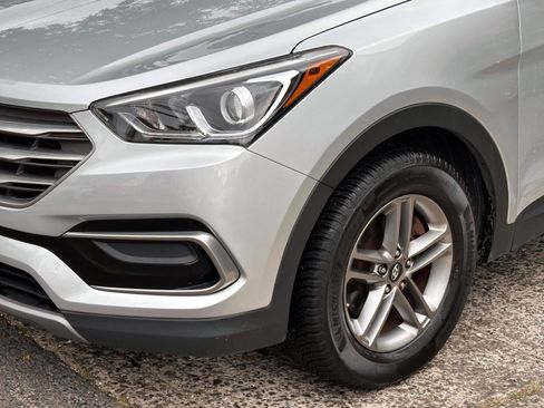 Used 2017 Hyundai Santa Fe Sport FWD image 10