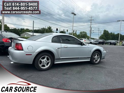 Used 2001 Ford Mustang Coupe RWD image 7