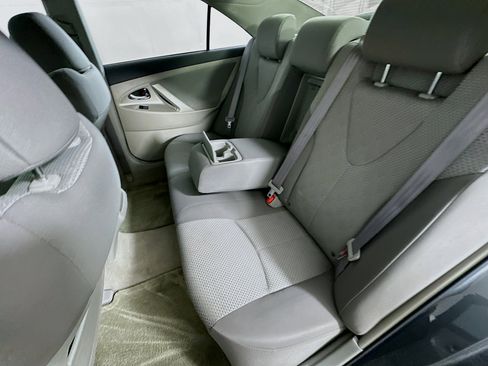 Used 2009 Toyota Camry SE image 25