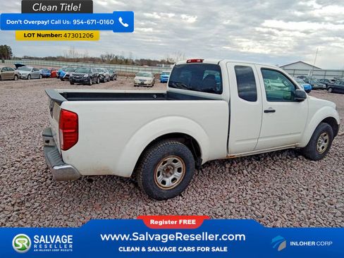 Used 2015 Nissan Frontier S RWD image 4
