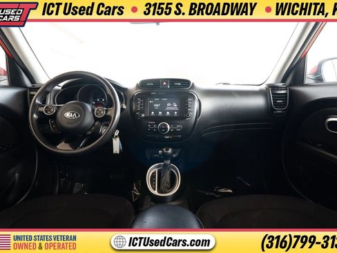 Used 2018 Kia Soul + FWD image 8
