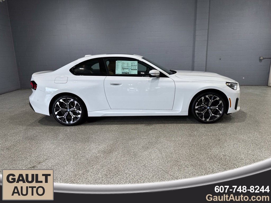 New 2026 BMW 230i xDrive Coupe w/ Convenience Package AWD/4WD image 2