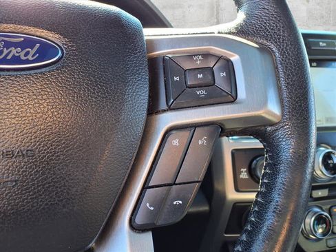 Used 2016 Ford F150 Platinum w/ Equipment Group 701A Luxury image 23