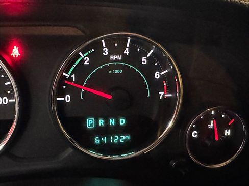 Used 2018 Jeep Wrangler Sport image 15