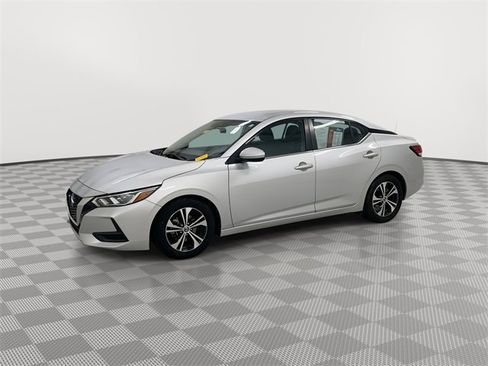 Used 2022 Nissan Sentra SV image 5