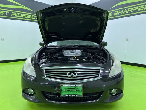 Used 2013 INFINITI G37 x Sedan w/ Premium Pkg AWD/4WD image 4