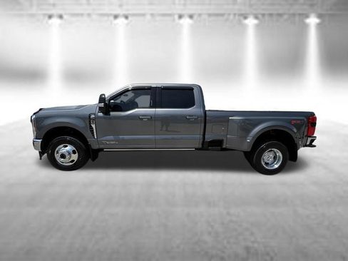 Used 2024 Ford F350 Lariat w/ Lariat Ultimate Package AWD/4WD image 8