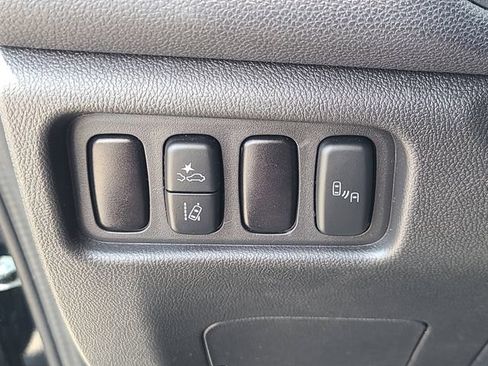 Used 2024 Mitsubishi Outlander Sport SE AWD/4WD image 18