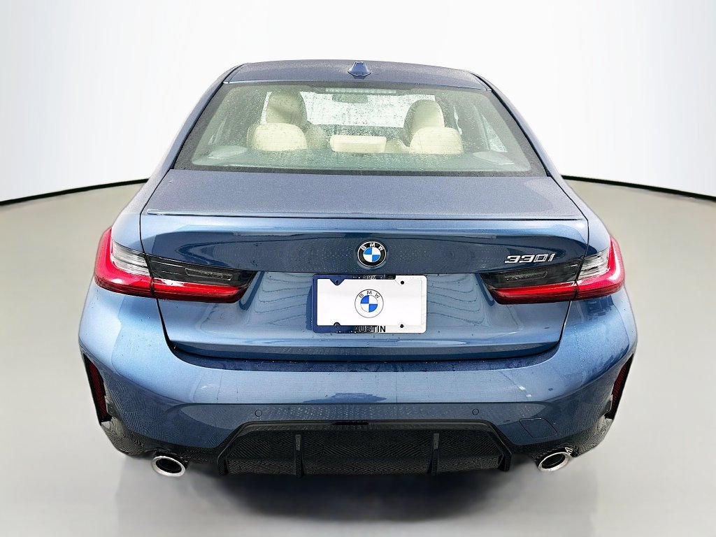 Used 2026 BMW 330i Sedan w/ M Sport Package RWD image 22