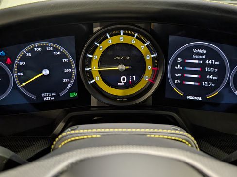 Used 2023 Porsche 911 GT3 RWD image 31
