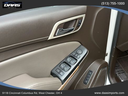 Used 2019 GMC Yukon Denali w/ Denali Ultimate Package image 7