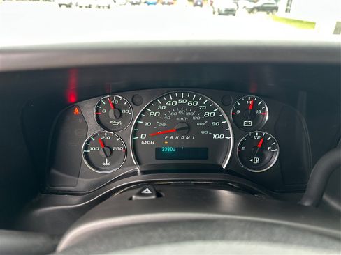 Used 2018 GMC Savana 2500 w/ Driver Convenience Package image 15