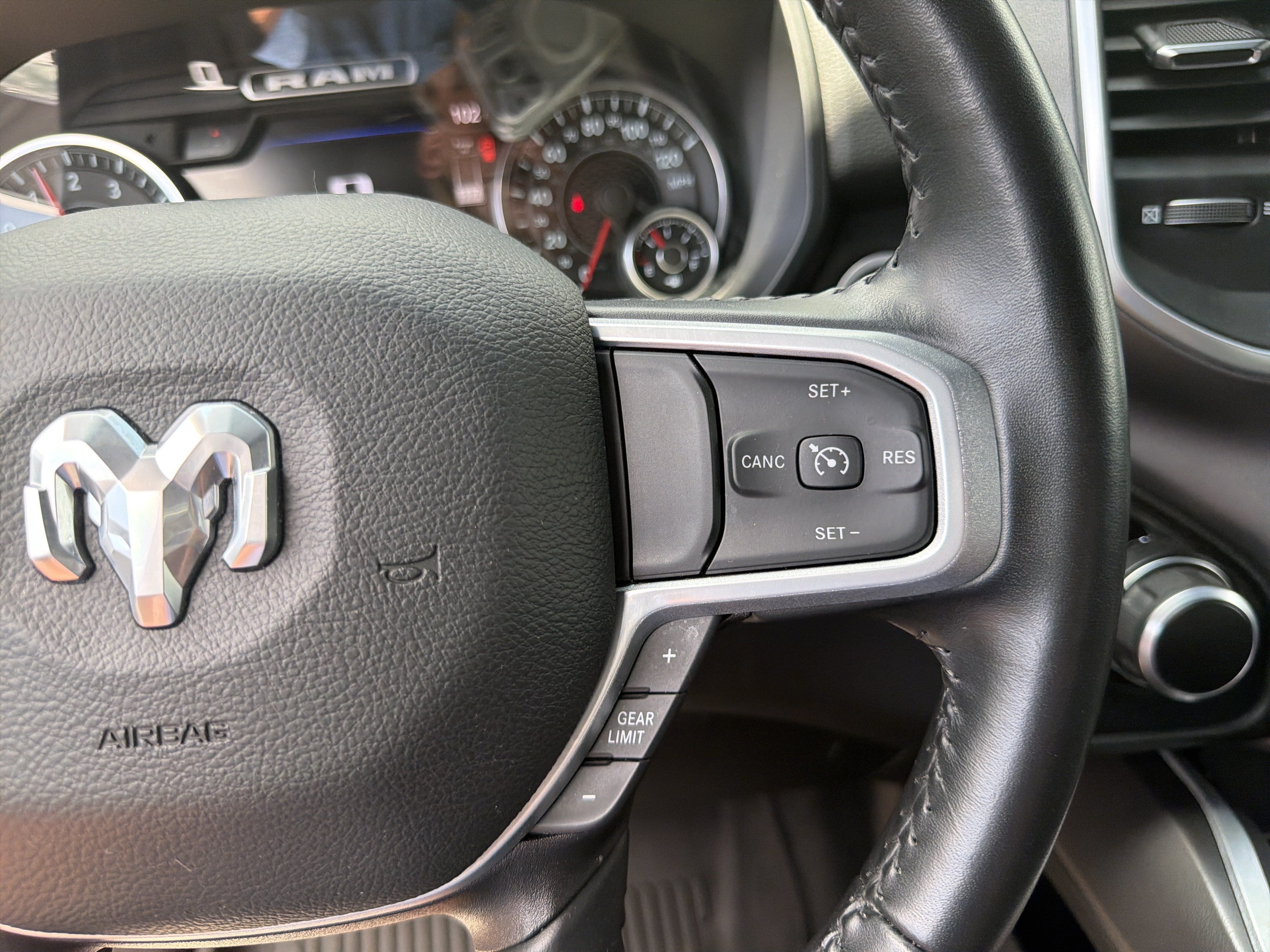 Certified 2022 RAM 1500 Big Horn AWD/4WD image 25