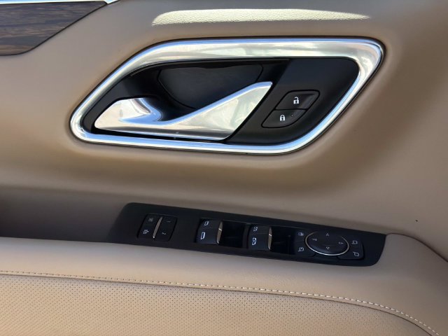 Used 2024 Chevrolet Tahoe Premier RWD image 25