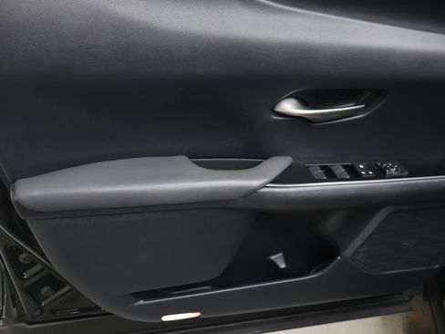 Used 2020 Lexus UX 200 w/ Premium Package FWD image 15