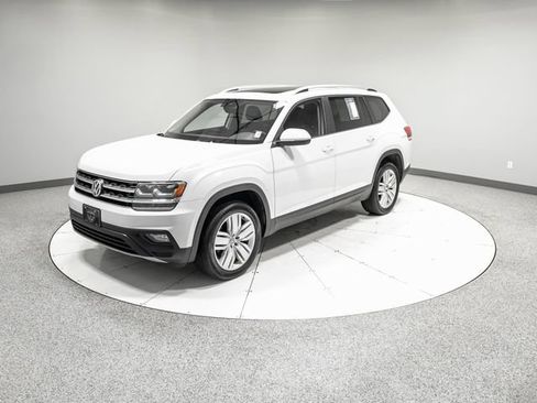 Used 2019 Volkswagen Atlas SE w/ Panoramic Sunroof Package AWD/4WD image 36