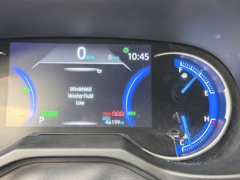 Used 2024 Toyota RAV4 SE w/ Weather Package AWD/4WD image 43
