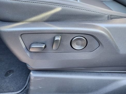 New 2026 GMC Sierra 1500 SLT w/ SLT Premium Plus Package image 19