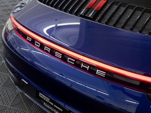 Certified 2022 Porsche 911 Carrera image 11