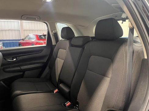 Used 2023 Honda CR-V LX image 17