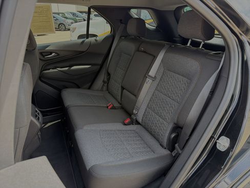 Used 2024 Chevrolet Equinox LT FWD image 21