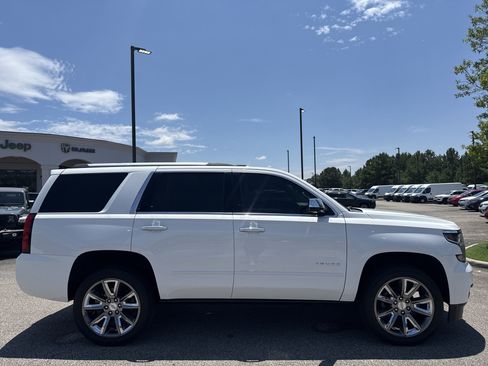 Used 2019 Chevrolet Tahoe Premier AWD/4WD image 8