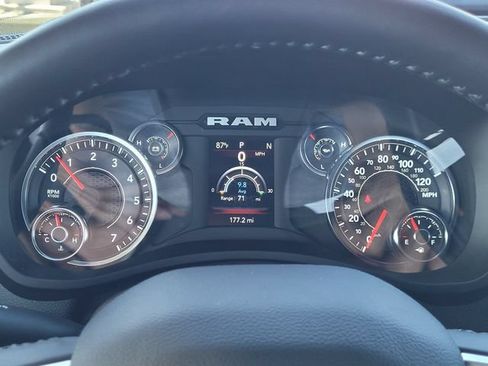 Used 2024 RAM 2500 Big Horn w/ Protection Group AWD/4WD image 8