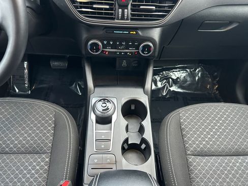Used 2024 Ford Escape Active image 12