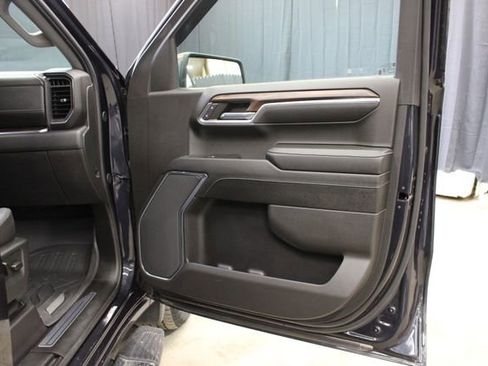 Used 2024 GMC Sierra 1500 SLT AWD/4WD image 60