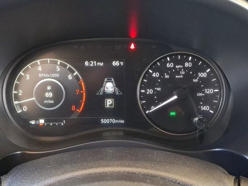 Used 2023 Nissan Kicks SV image 19