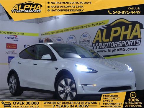 Used 2023 Tesla Model Y Performance AWD/4WD image 1