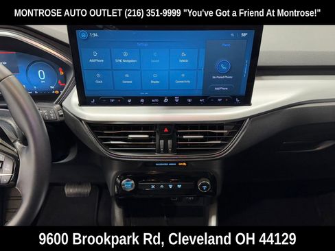 Used 2025 Ford Escape Platinum image 23