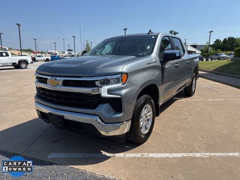 Used 2025 Chevrolet Silverado 1500 LT image 6