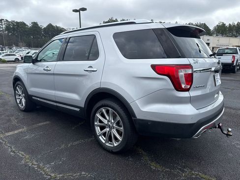 Used 2017 Ford Explorer Limited w/ Equipment Group 301A image 13