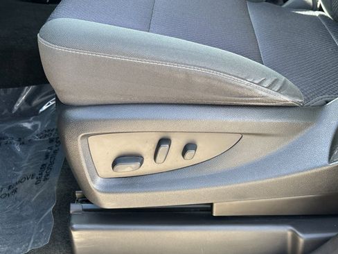 Used 2018 Chevrolet Silverado 1500 LT w/ All Star Edition image 25