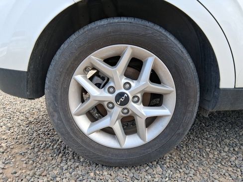 Used 2024 Kia Soul LX w/ Option Group 015 FWD image 9