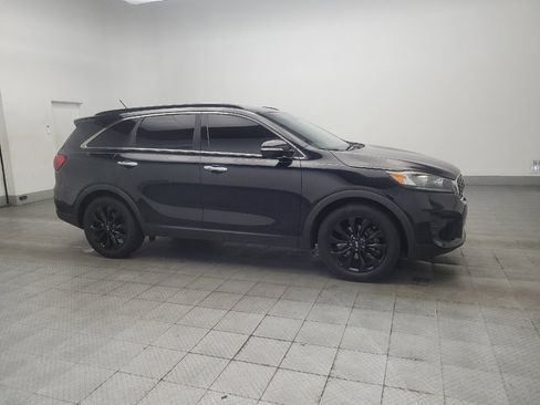 Used 2020 Kia Sorento S FWD image 11