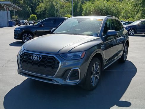 Used 2023 Audi Q5 2.0T Premium Plus AWD/4WD image 2