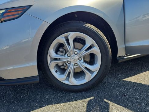 Certified 2025 Honda Accord LX image 26