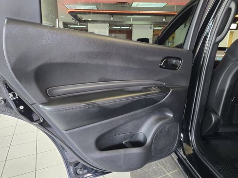 Used 2022 Dodge Durango GT image 11