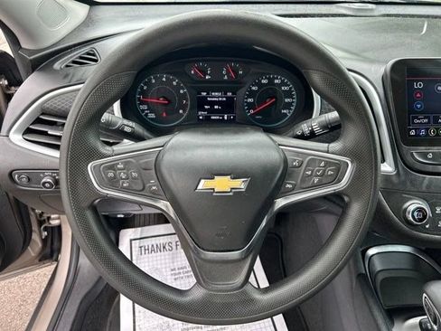 Used 2023 Chevrolet Malibu LT w/ Driver Confidence Package FWD image 14