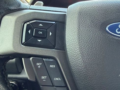 Used 2019 Ford F150 Raptor w/ Equipment Group 801A Mid image 23