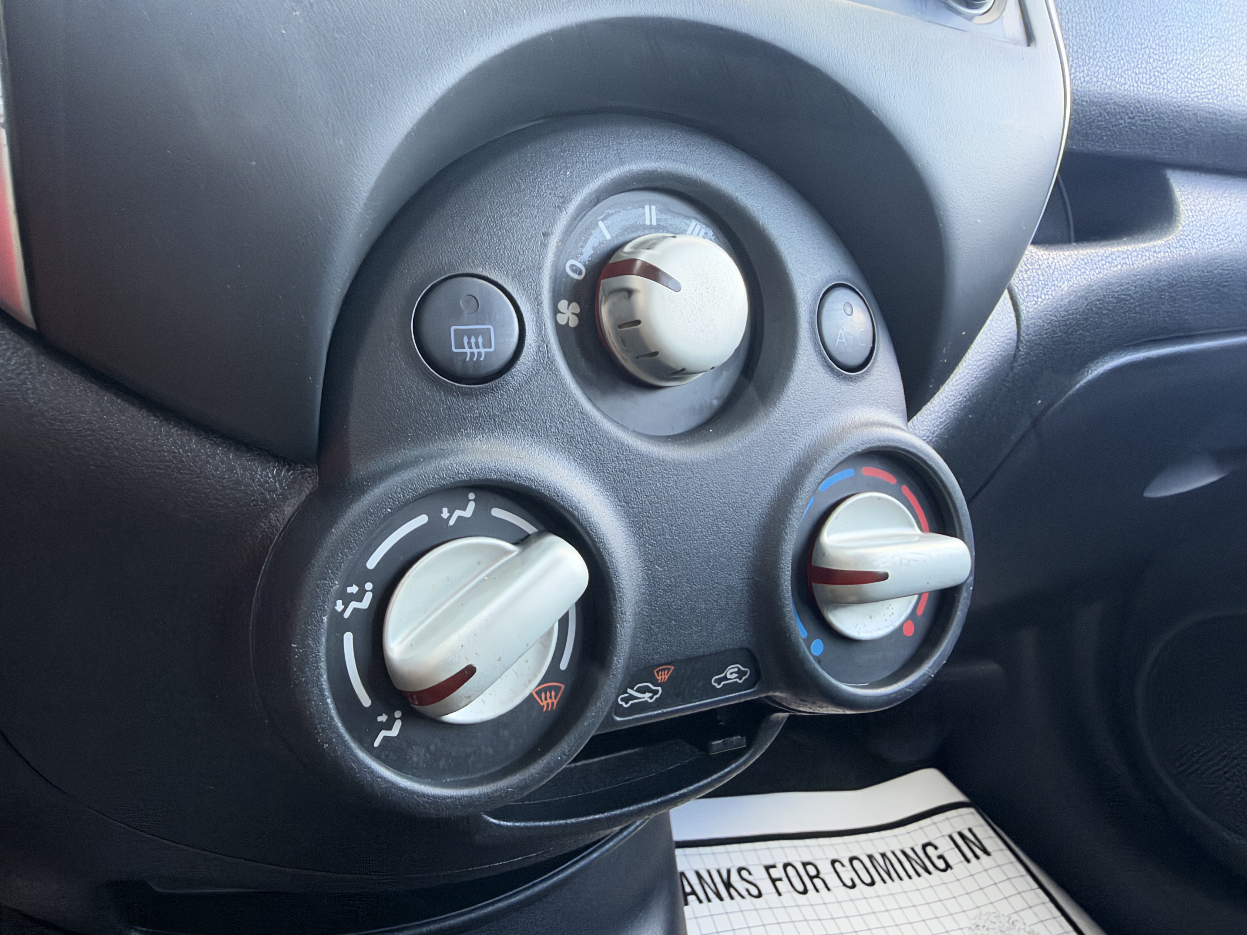 Used 2014 Nissan Versa Note SV w/ Convenience Package FWD image 26